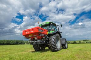 Kverneland Exacta EL rozmetadlo hnojiva pohľad zozadu