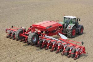 Kverneland Optima TFmaxi presný sejací stroj pracovná šírka 12 m